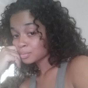 Meet your Posher, Jocelyn